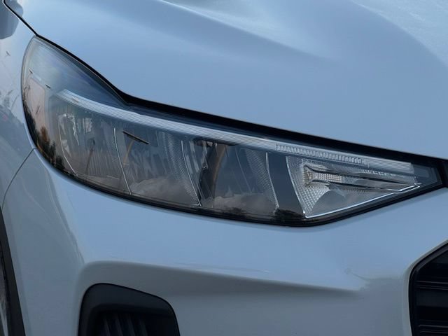 Certified 2025 Ford Escape ST-Line Select AWD/4WD image 41