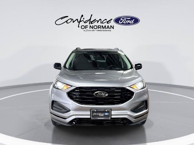 Certified 2024 Ford Edge SE w/ Black Appearance Package AWD/4WD image 2