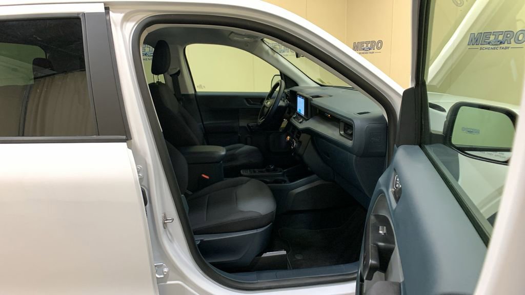 Certified 2024 Ford Maverick XL FWD image 12