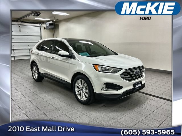 Certified 2021 Ford Edge Titanium AWD/4WD image 1