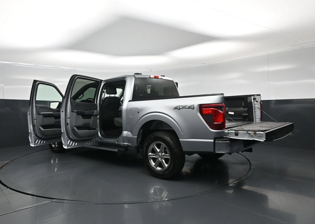 Certified 2025 Ford F150 XLT w/ Equipment Group 301A Standard AWD/4WD image 31