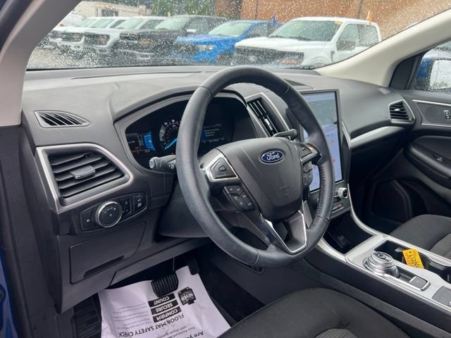 Certified 2024 Ford Edge SEL w/ Convenience Package AWD/4WD image 7