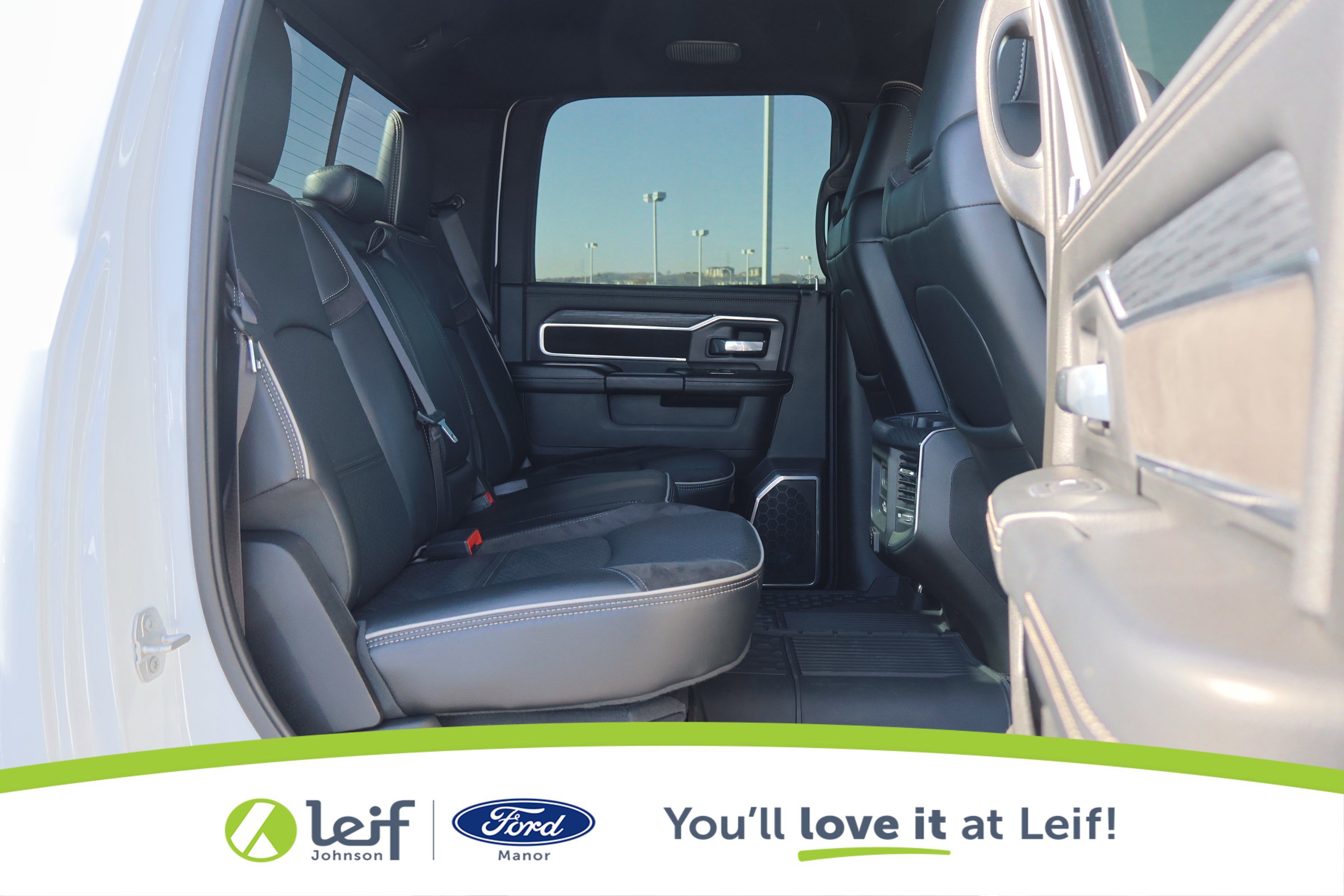 Used 2023 RAM 2500 Laramie w/ Night Edition image 30