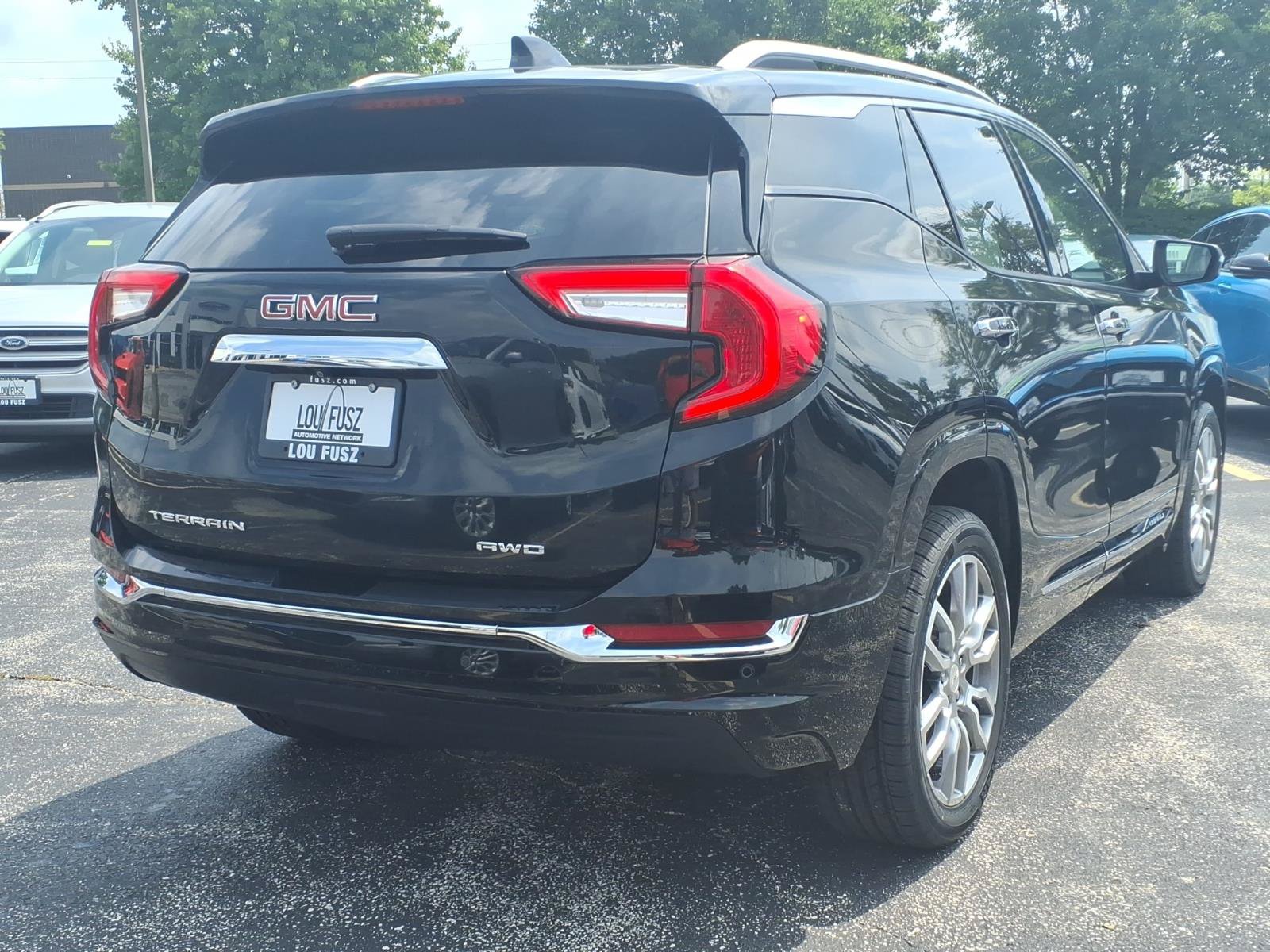Used 2022 GMC Terrain Denali AWD/4WD image 3