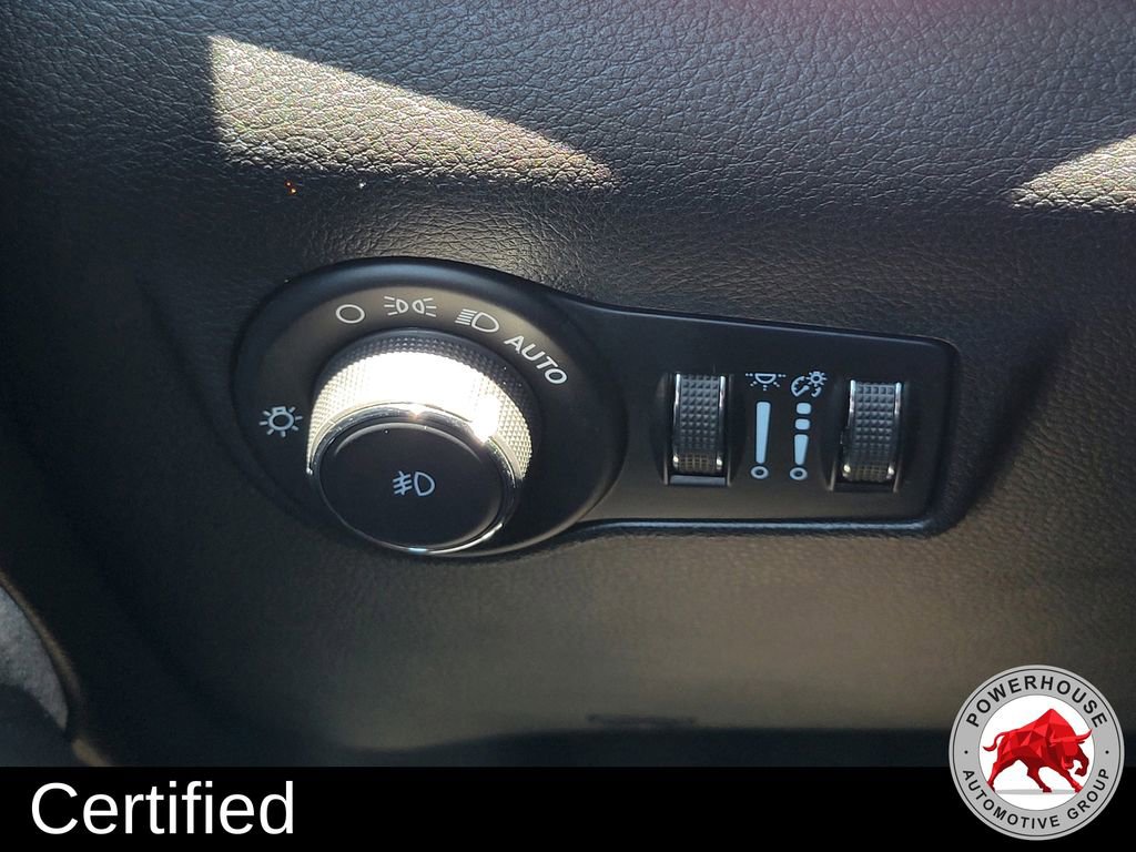 Used 2024 Jeep Compass Latitude AWD/4WD image 27