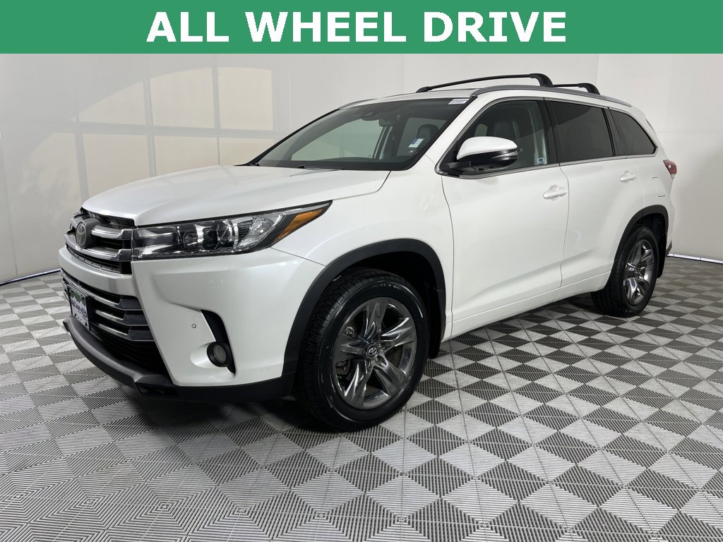 Used 2018 Toyota Highlander Limited image 3