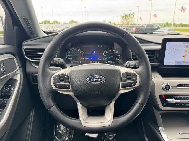 Certified 2023 Ford Explorer XLT w/ Equipment Group 202A AWD/4WD image 29