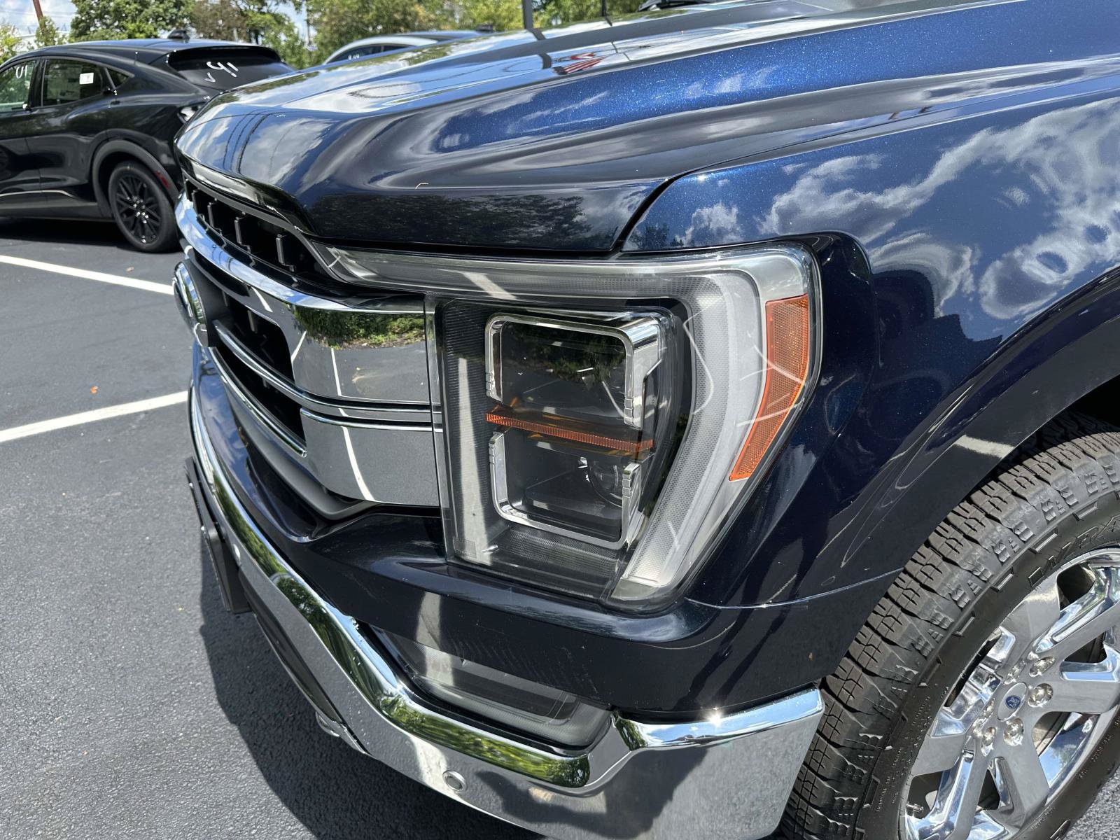 Certified 2023 Ford F150 Lariat w/ Equipment Group 502A High AWD/4WD image 9
