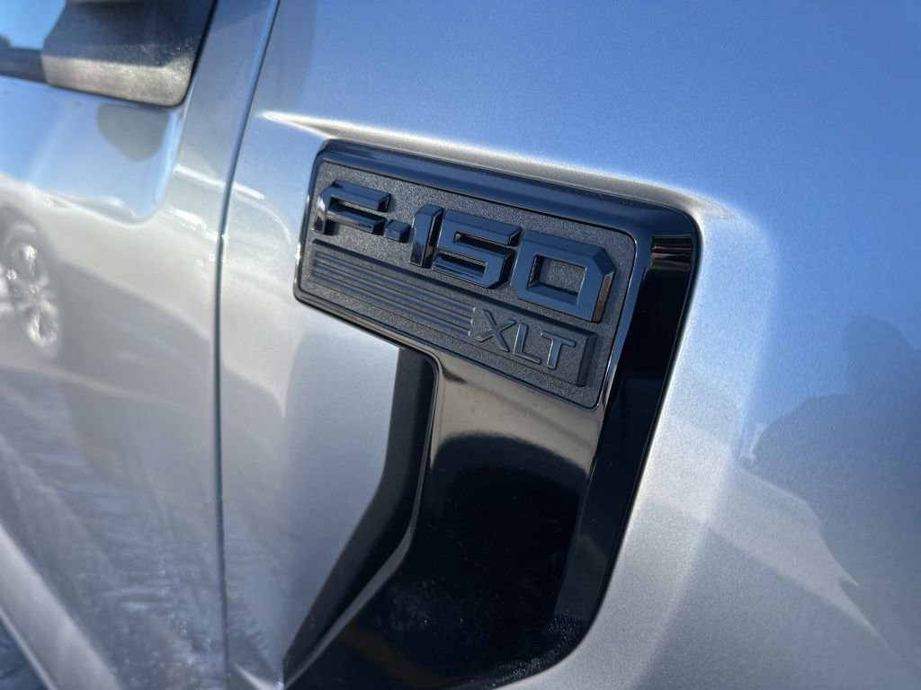 Certified 2022 Ford F150 XLT w/ XLT Black Appearance Package image 8