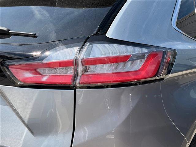 Certified 2024 Ford Edge SEL w/ Convenience Package AWD/4WD image 9