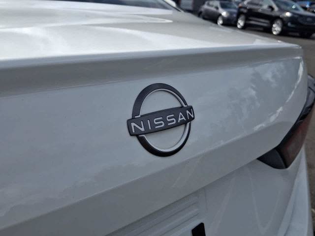 Used 2024 Nissan Altima 2.5 S FWD image 29