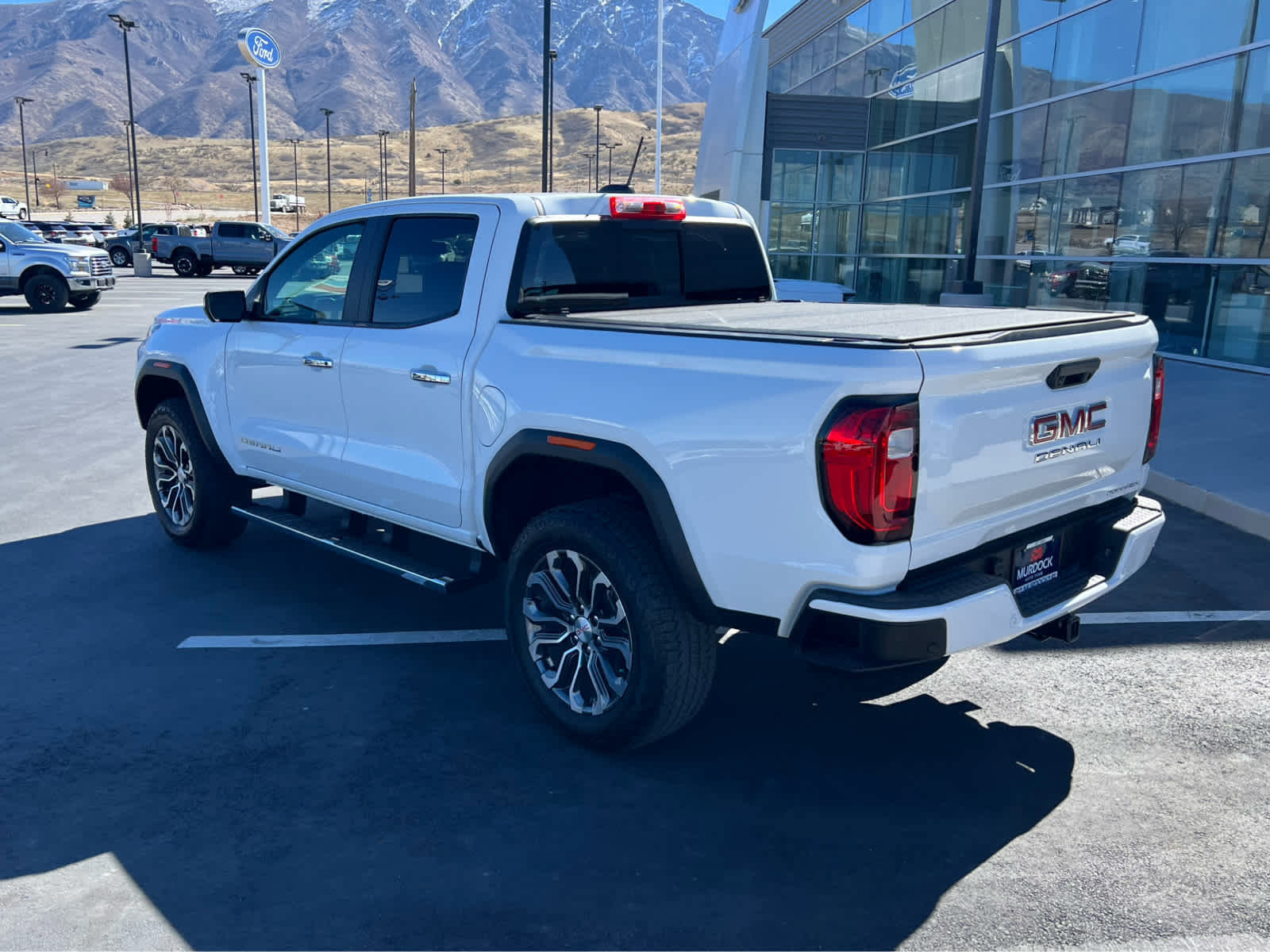 Used 2023 GMC Canyon Denali image 5