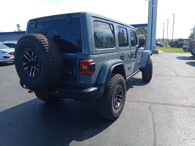 Used 2024 Jeep Wrangler Unlimited Rubicon image 6