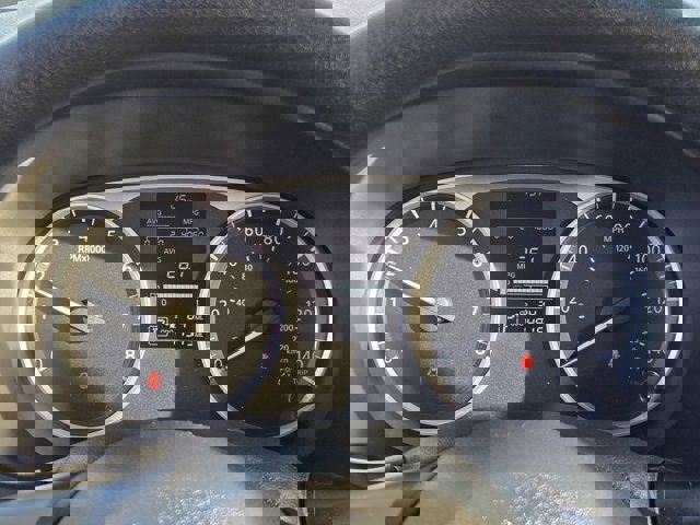 Used 2024 Nissan Kicks S image 20