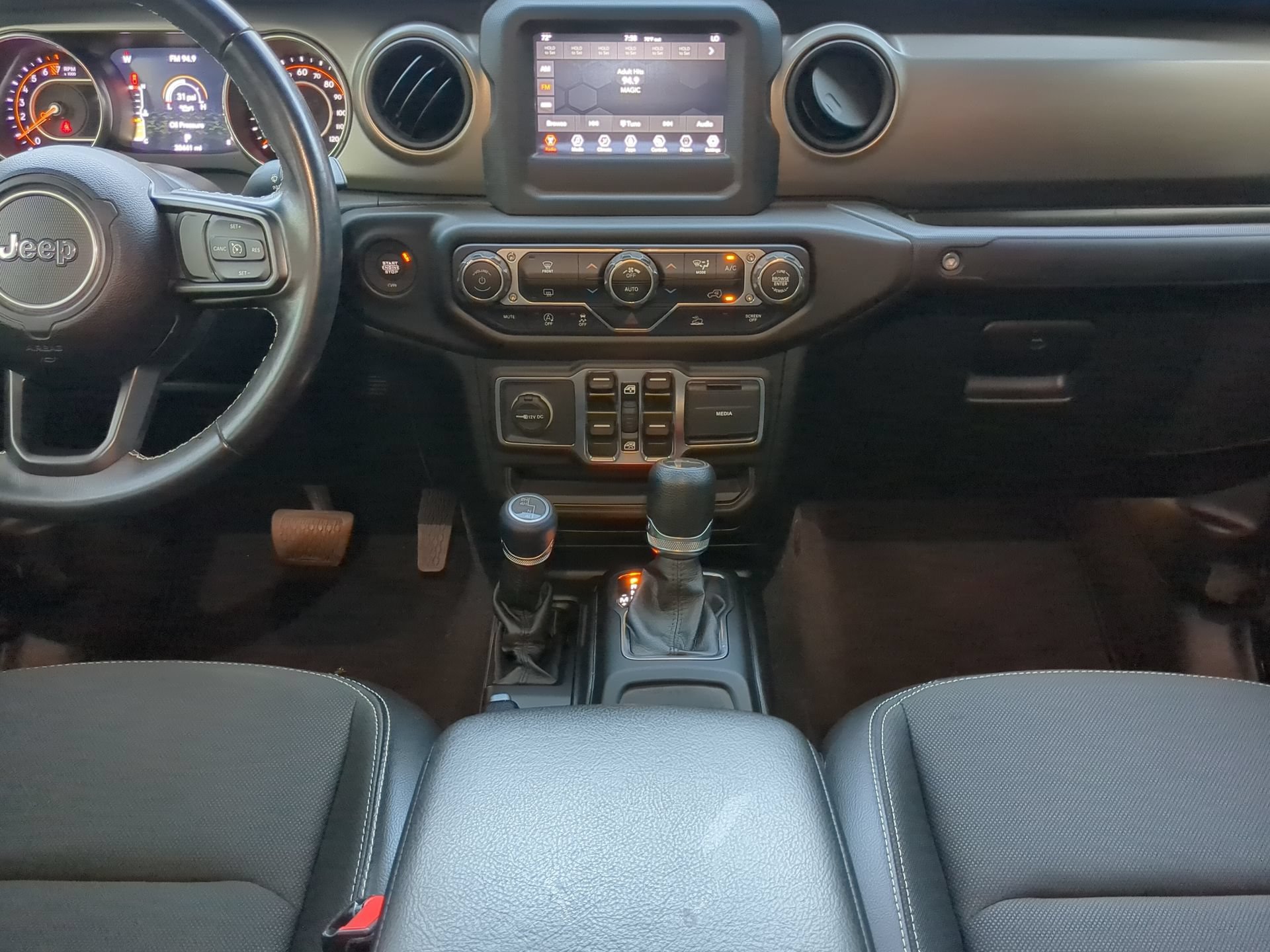 Used 2021 Jeep Gladiator Sport AWD/4WD image 52