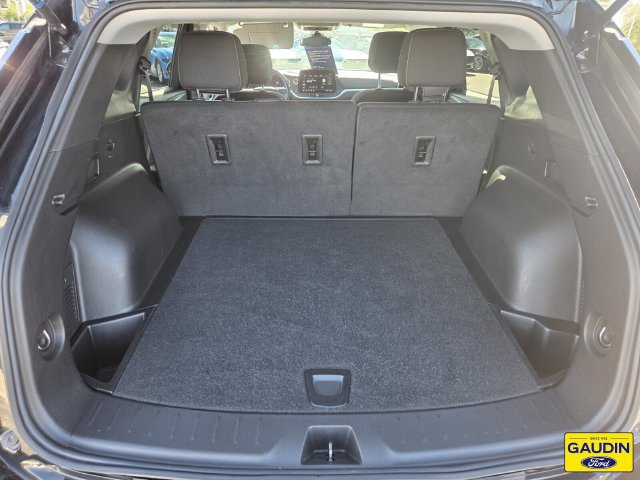Used 2025 Chevrolet Blazer LT FWD image 14