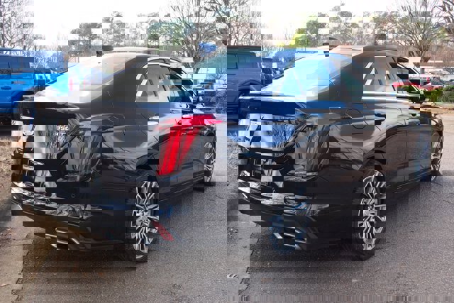 Used 2020 Cadillac CT4 Premium Luxury image 5