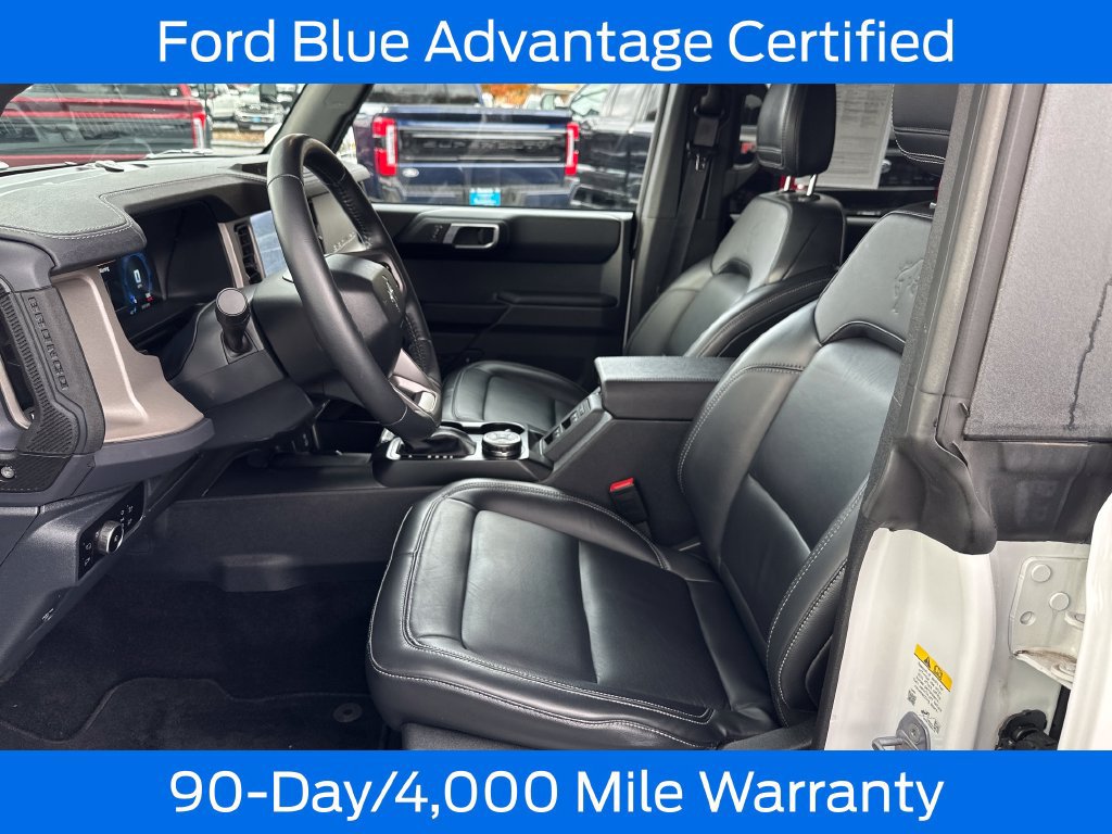 Certified 2025 Ford Bronco Outer Banks w/ Sasquatch Package AWD/4WD image 15