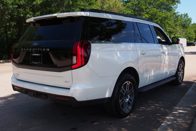 Certified 2025 Ford Expedition Max Active RWD image 7