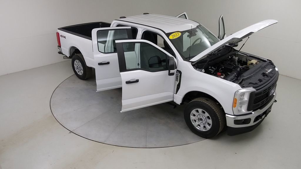 Certified 2023 Ford F250 XL w/ XL Chrome Package image 45