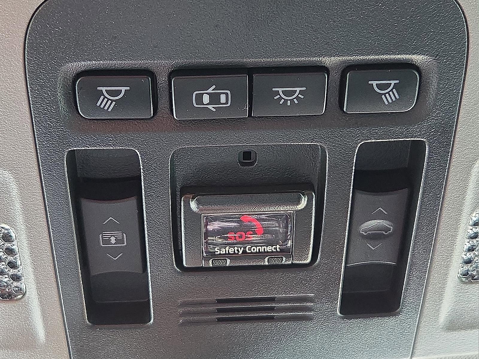 Used 2020 Toyota Camry XSE image 22