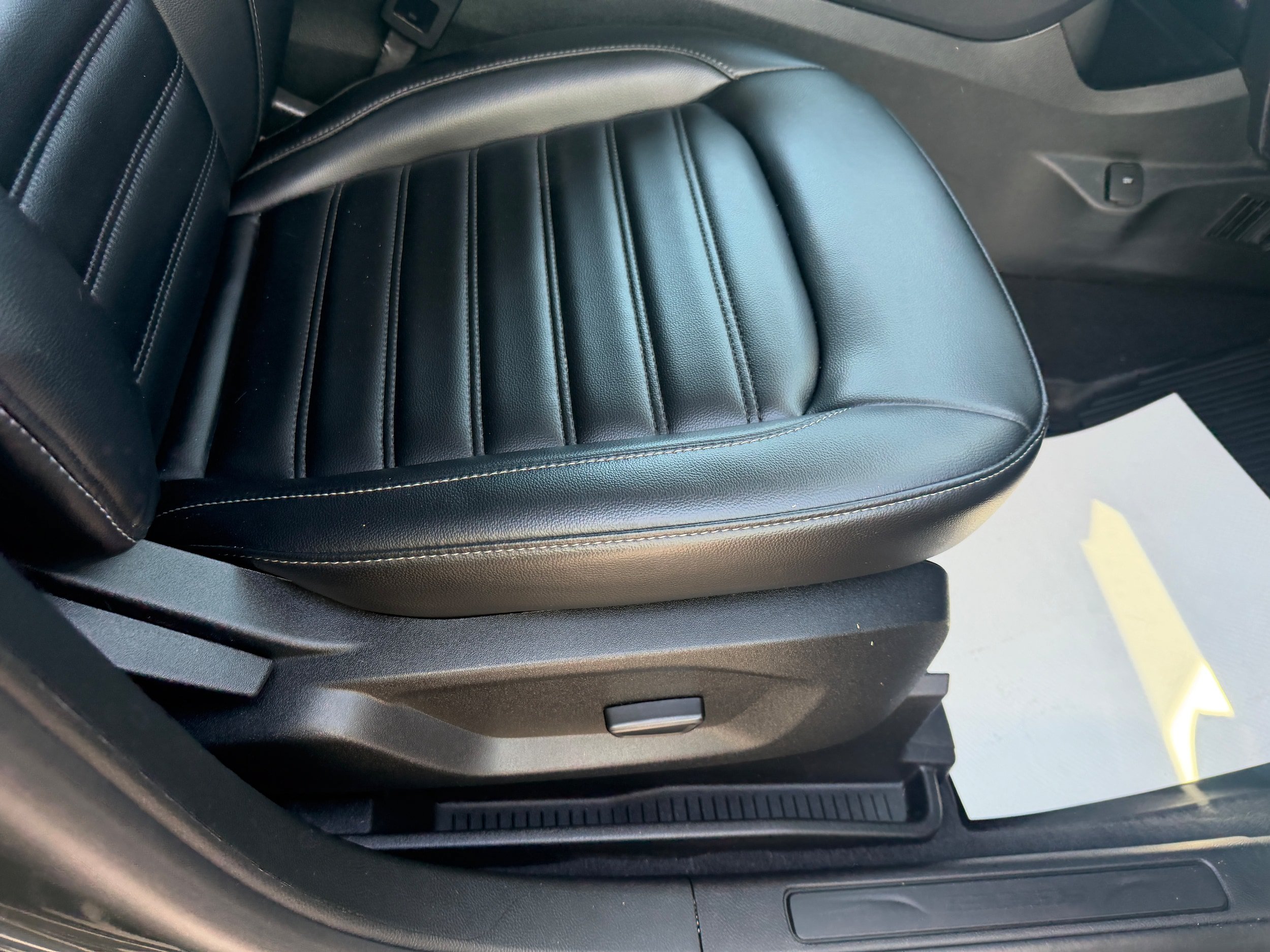 Certified 2024 Ford Edge SEL w/ Convenience Package AWD/4WD image 19