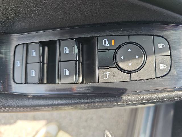 Used 2024 Nissan Rogue SV AWD/4WD image 27