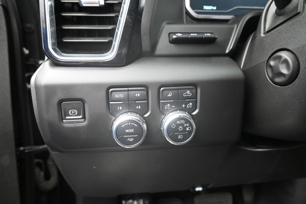 Used 2023 GMC Sierra 1500 Denali w/ Denali Reserve Package AWD/4WD image 19