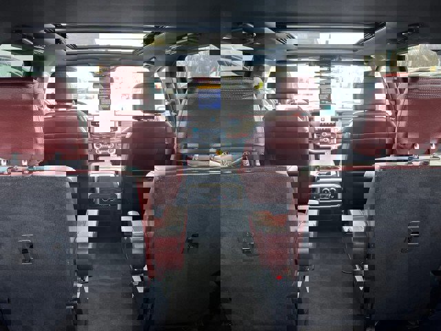 Certified 2024 Ford Expedition Limited image 29