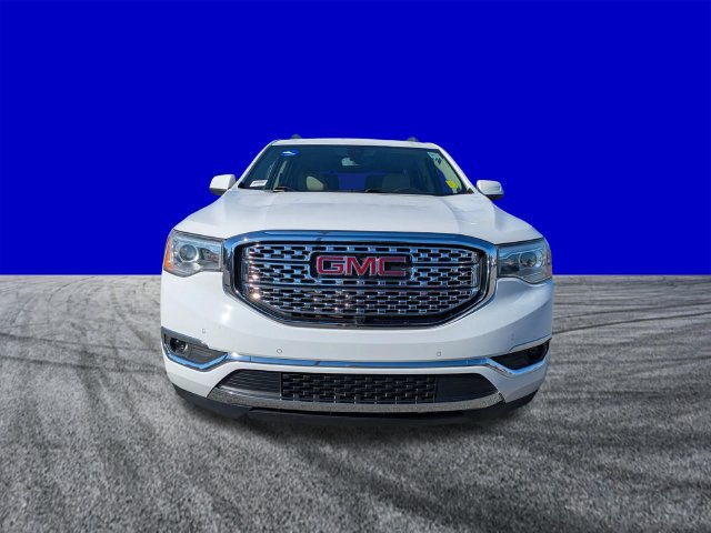 Used 2019 GMC Acadia Denali w/ Technology Package AWD/4WD image 9