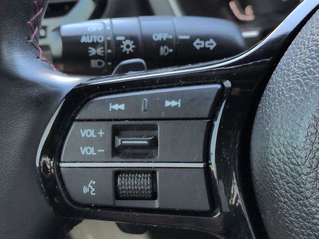 Used 2025 Honda Pilot Black Edition image 25