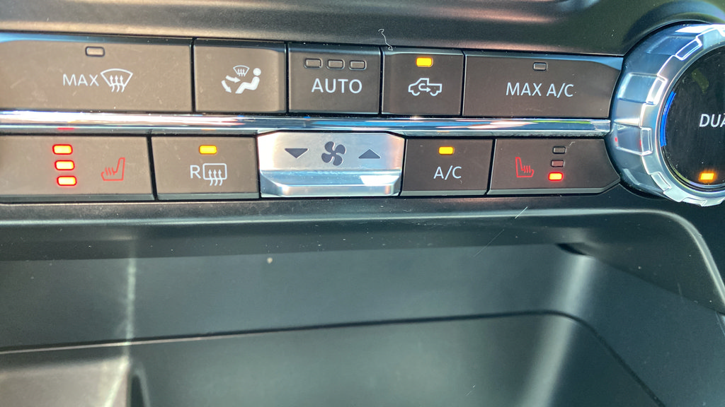 Certified 2024 Ford F150 XLT w/ Equipment Group 302A MID AWD/4WD image 37
