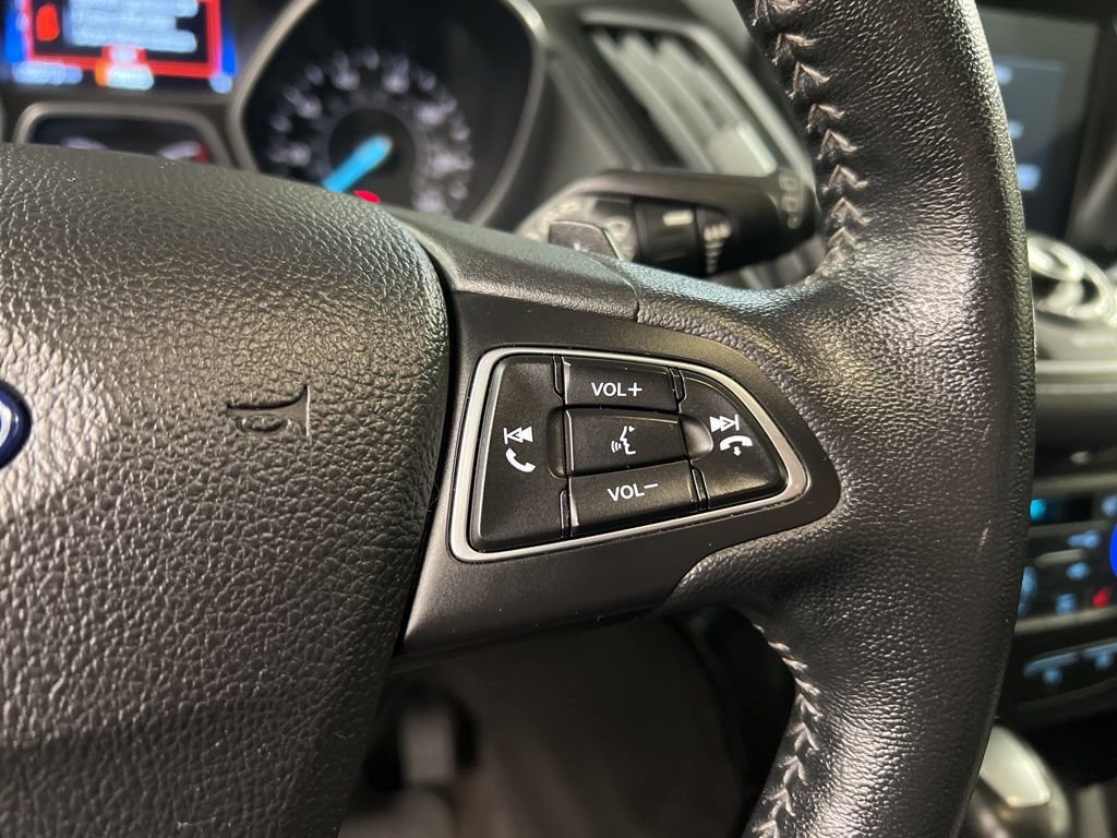 Certified 2017 Ford Escape Titanium image 19