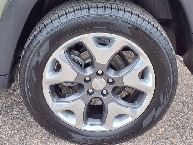 Used 2021 Jeep Compass Limited AWD/4WD image 28