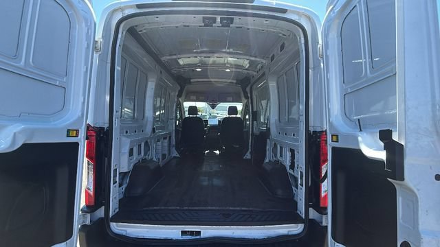 Certified 2023 Ford Transit 150 Medium Roof RWD image 18