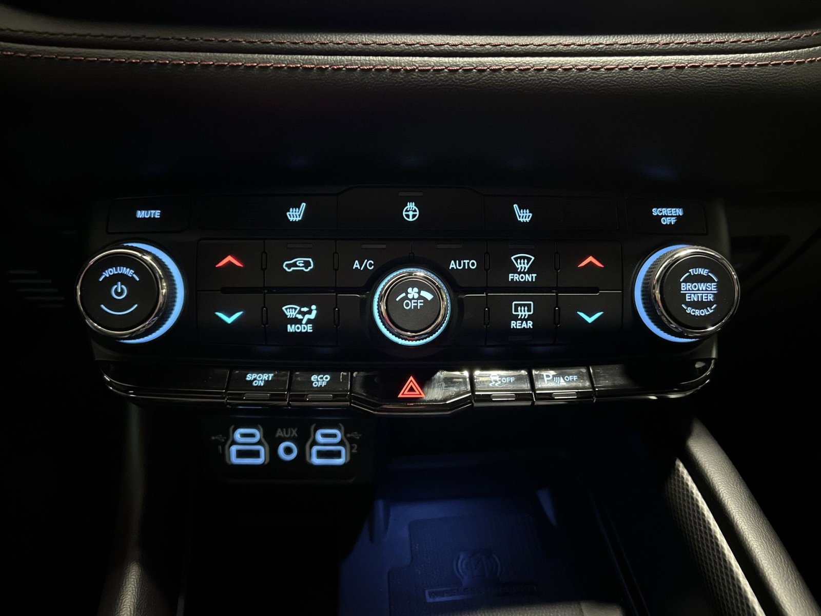 Used 2022 Dodge Durango R/T w/ Blacktop Package image 21