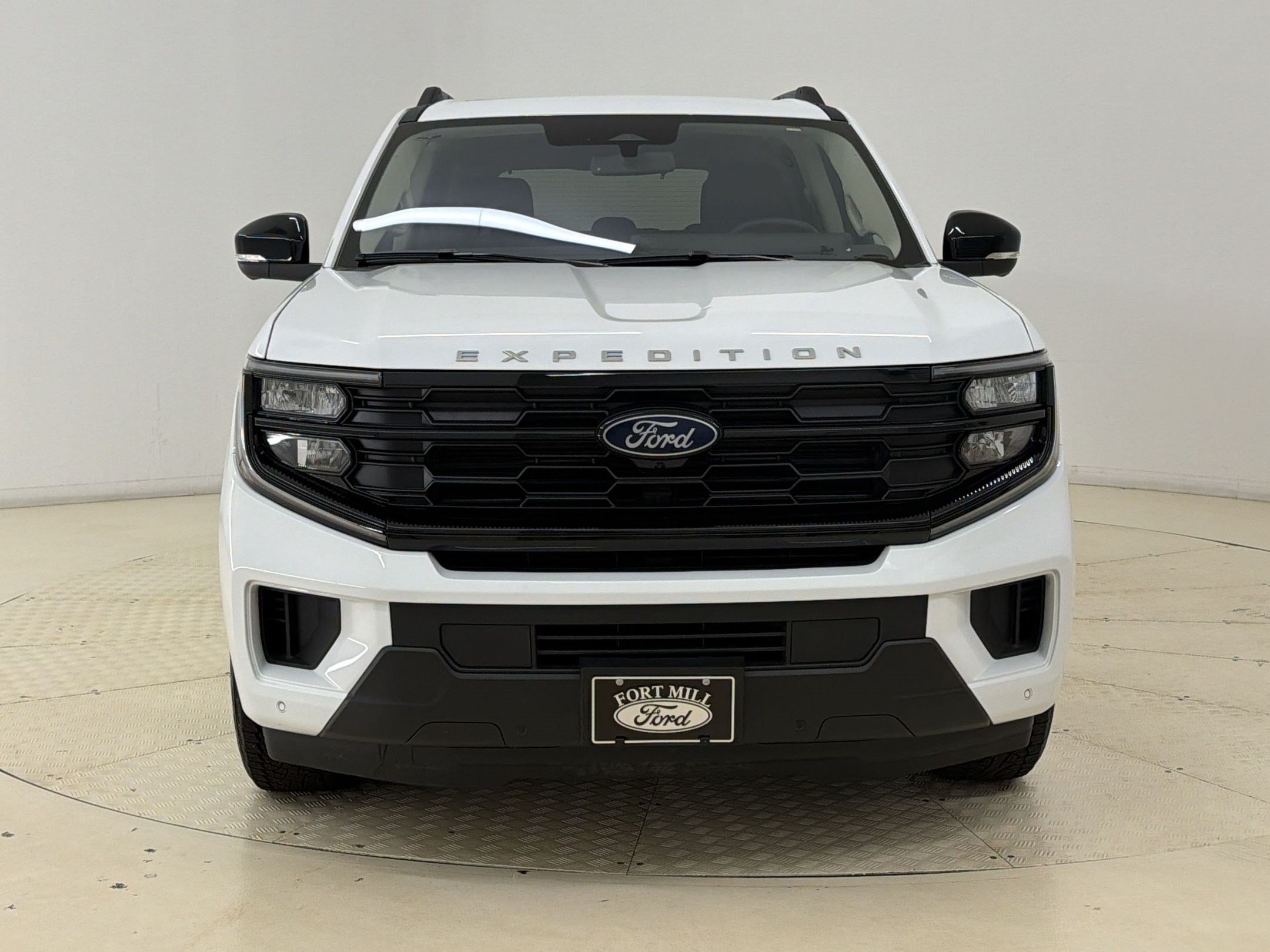Certified 2025 Ford Expedition Active AWD/4WD image 6