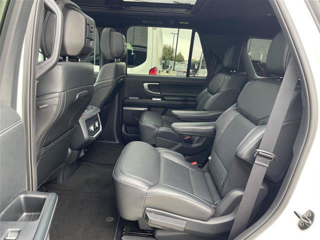 Certified 2026 Ford Expedition Platinum w/ Stealth Appearance Package AWD/4WD image 19
