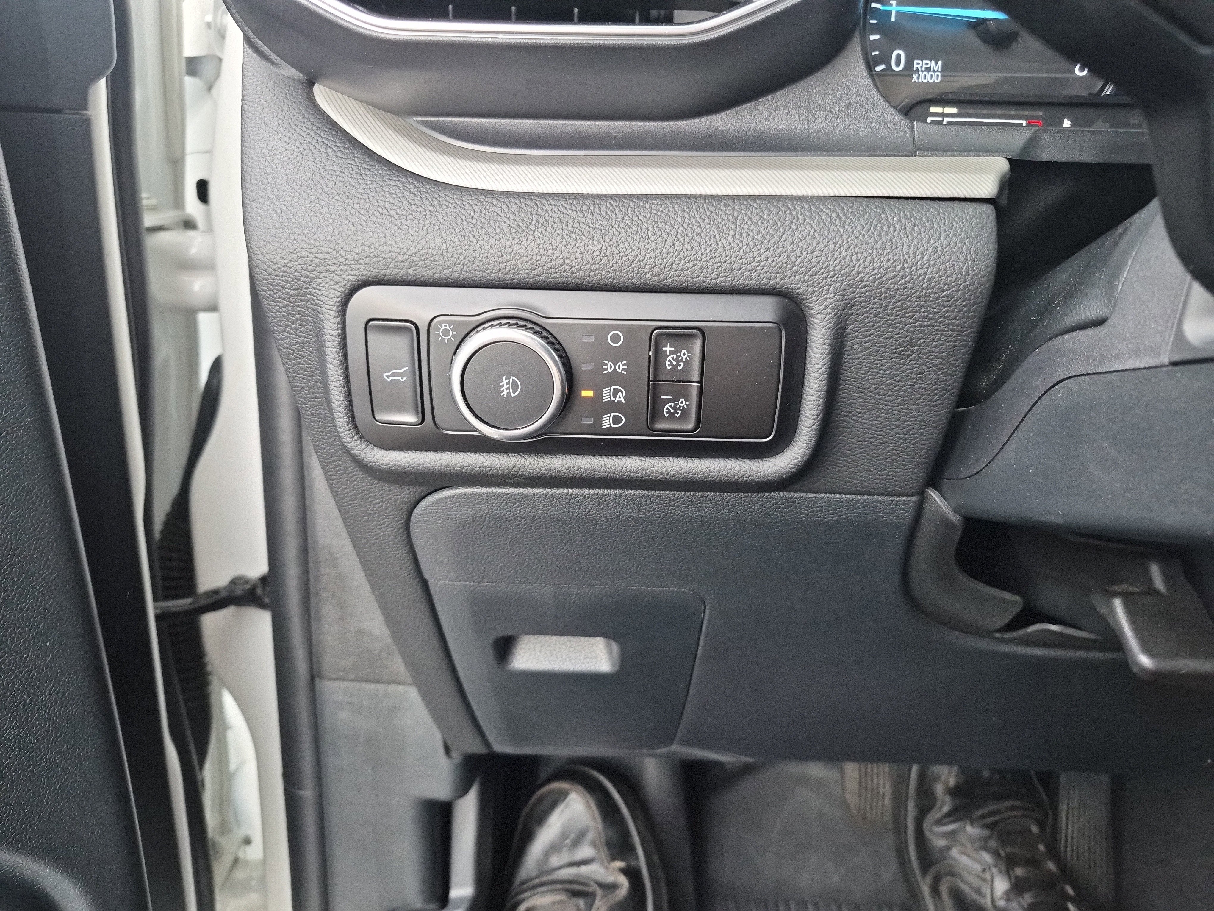 Certified 2023 Ford Explorer XLT w/ Equipment Group 202A AWD/4WD image 22