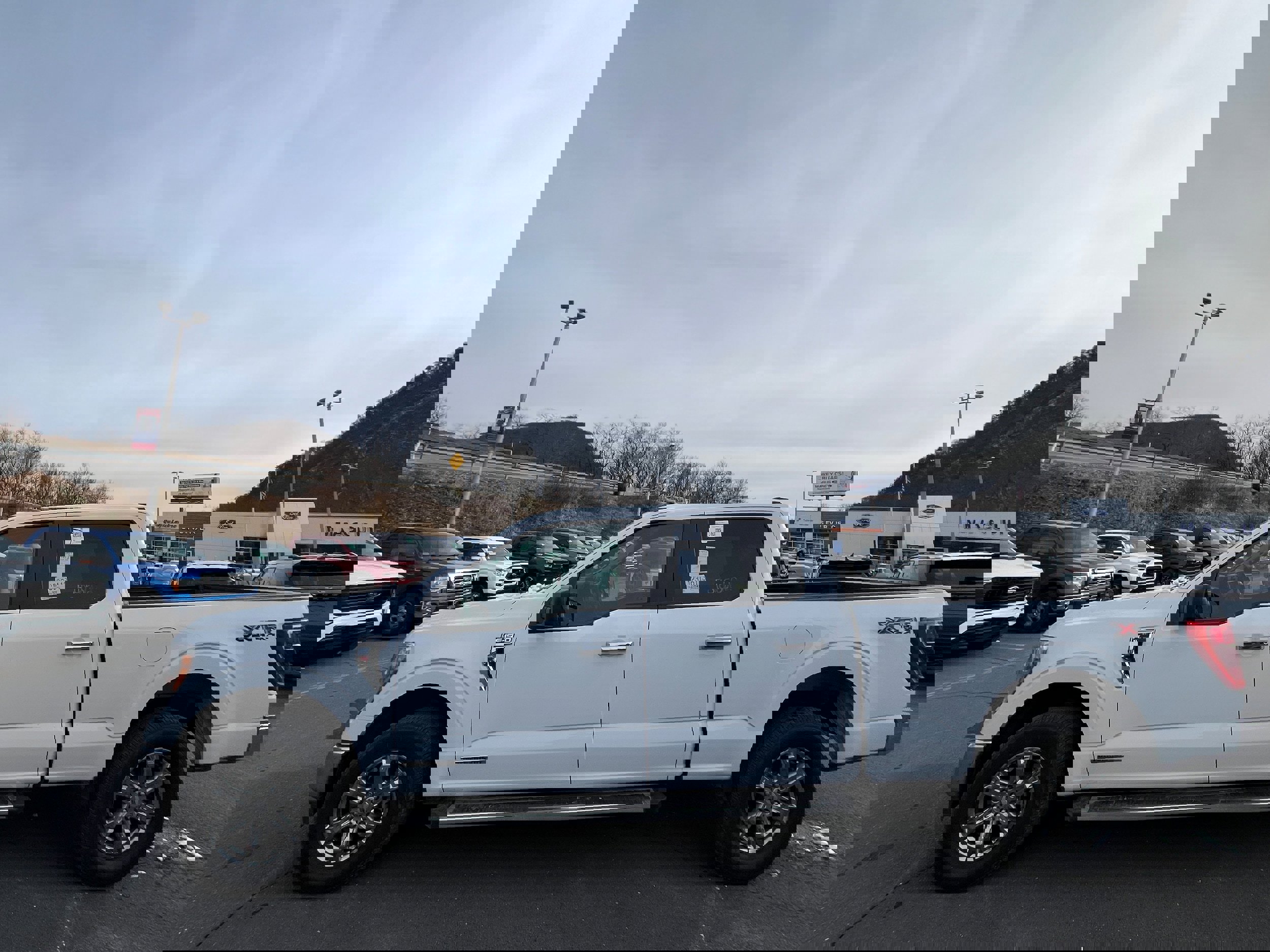 Certified 2022 Ford F150 XLT w/ XTR Package image 6