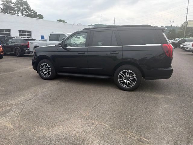 Certified 2025 Ford Expedition Active AWD/4WD image 18