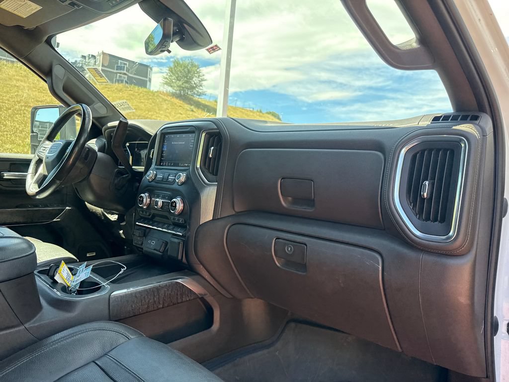 Used 2020 GMC Sierra 2500 Denali w/ Denali Ultimate Package AWD/4WD image 29
