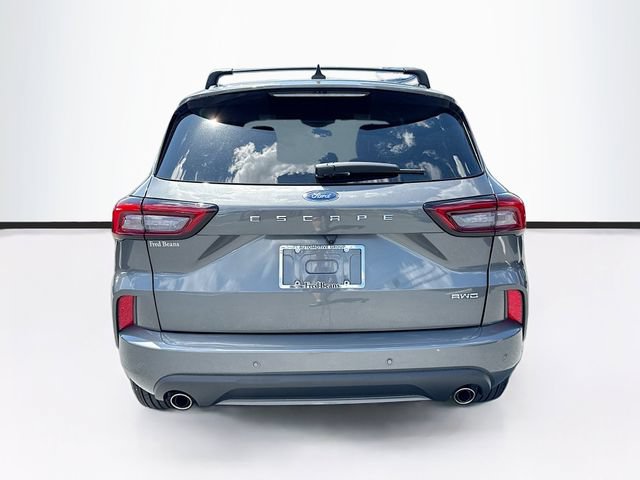 Certified 2023 Ford Escape ST-Line w/ Tech Pack #1 AWD/4WD image 9