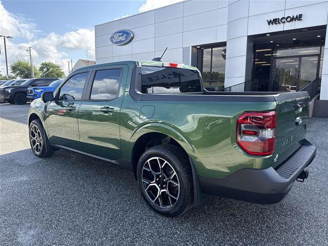 Certified 2025 Ford Maverick Lariat w/ 4K Tow Package AWD/4WD image 13