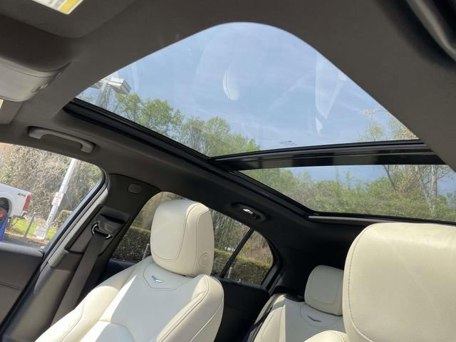 Used 2019 Cadillac XT4 Sport w/ Enhanced Visibility Package image 9