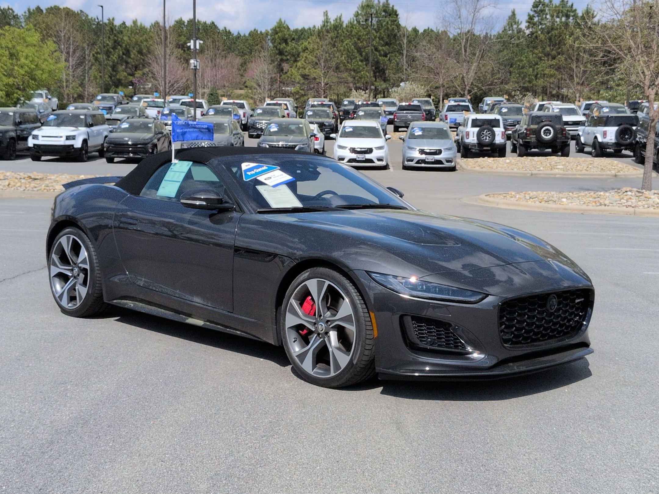 Used 2024 Jaguar F-TYPE R-Dynamic image 10