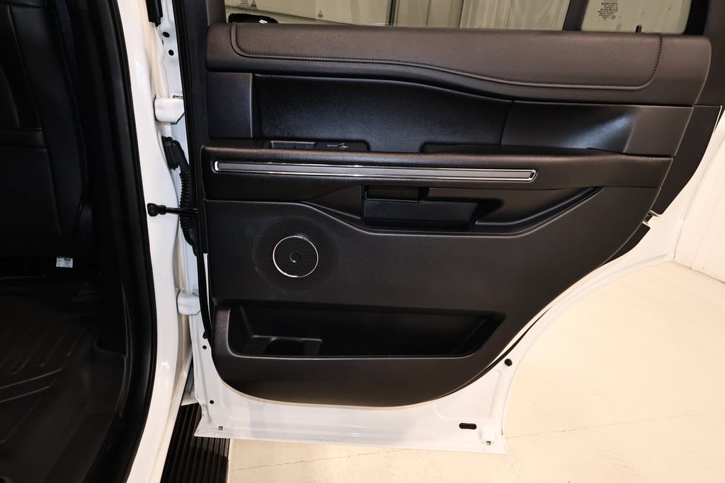 Certified 2021 Ford Expedition XLT AWD/4WD image 19