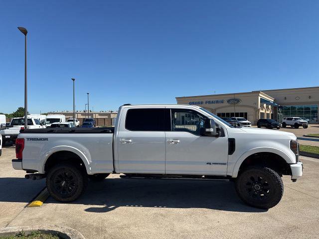 Certified 2022 Ford F250 Lariat w/ Tremor Off-Road Package image 2