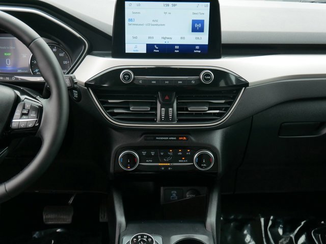 Certified 2022 Ford Escape SE w/ SE Sport Appearance Package image 16