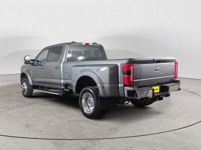 Certified 2025 Ford F450 Lariat w/ FX4 Off-Road Package image 5